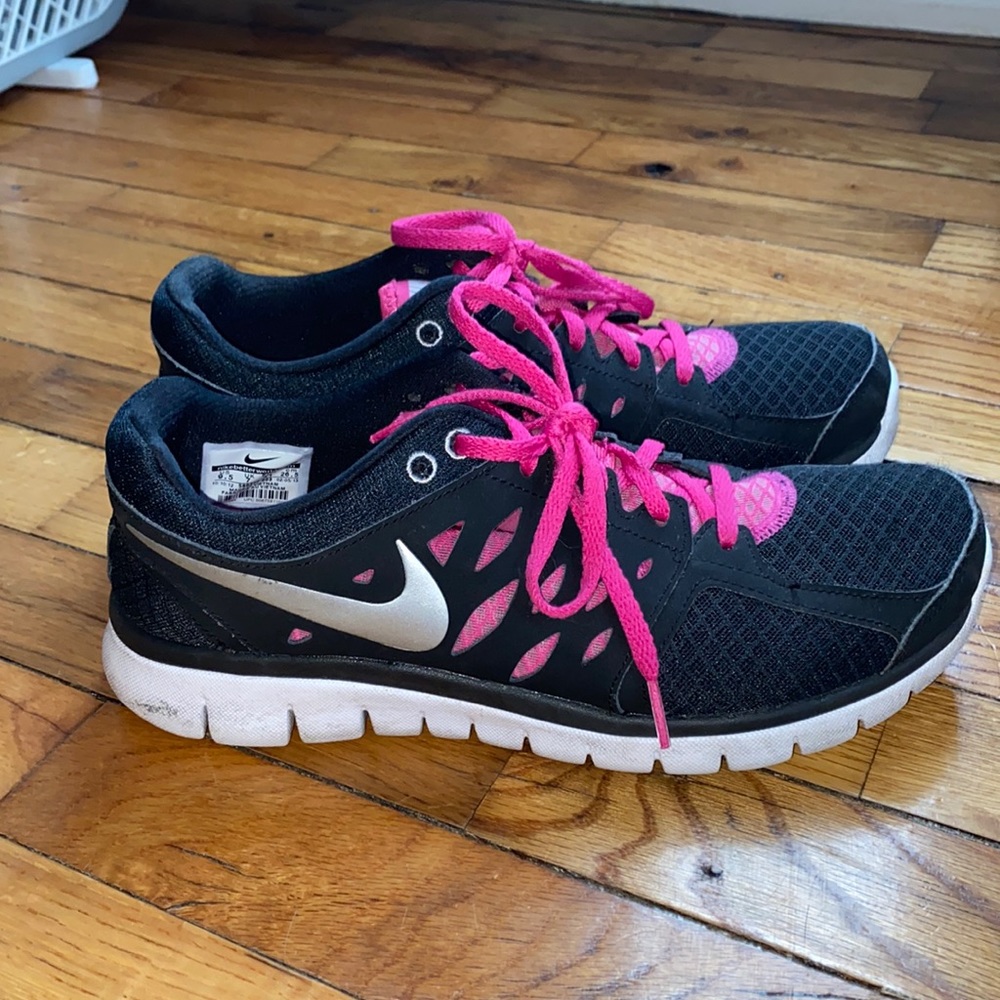 Nike Flex Running Shoes